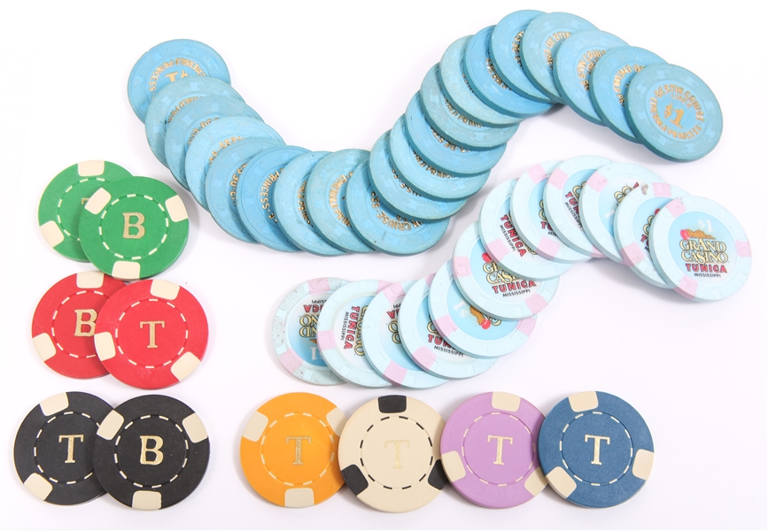 CASINO GAMING GAMBLING CHIPS - LOT OF 42