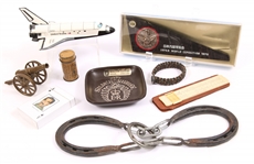 NASA SHUTTLE DISCOVERY MODEL, CIVIL WAR CANNON & MORE