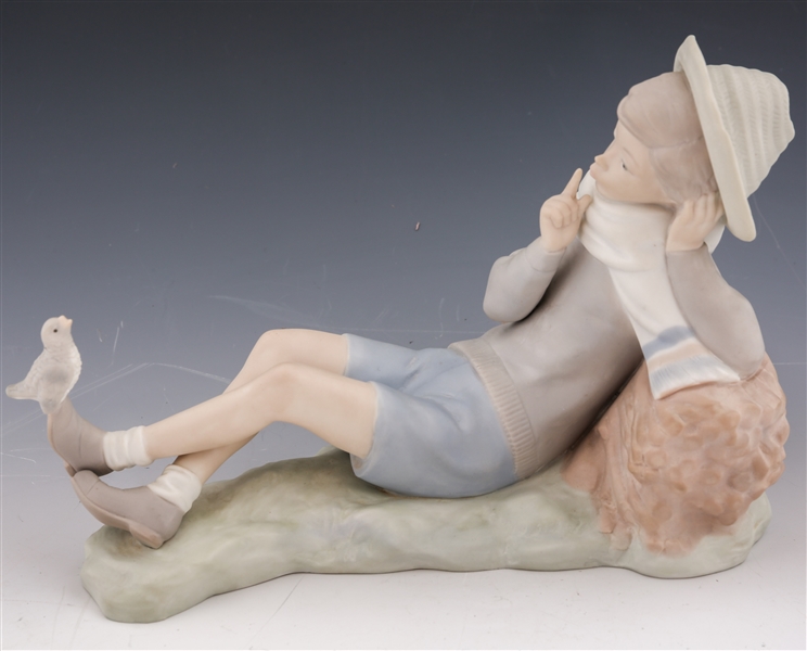 LLADRO PORCELAIN SHEPHERD WITH BIRD #4730 FIGURINE