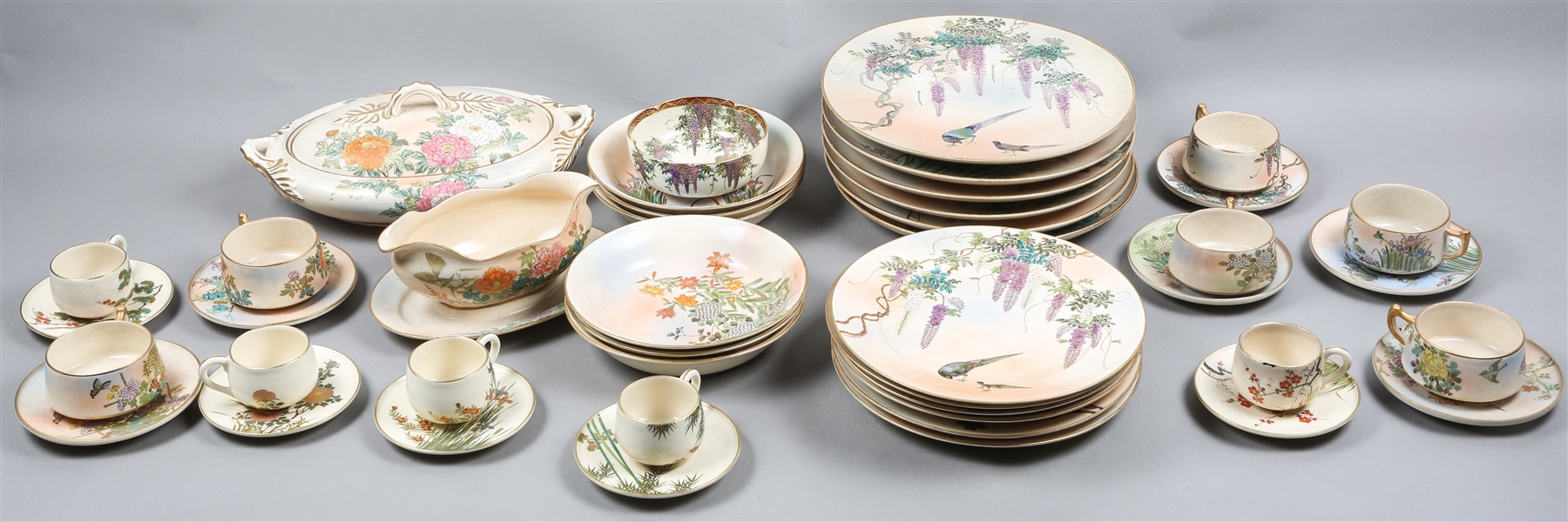 20TH C. HAND PAINTED KOSHIDA SATSUMA WARE DINNER SET