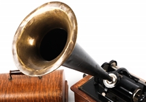 EDISON PHONOGRAPH WITH HORN & 3 CYLINDER RECORDS