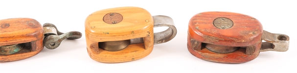20TH C. BLOCK AND TACKLE PULLIES & BRASS SHIP PLAQUES