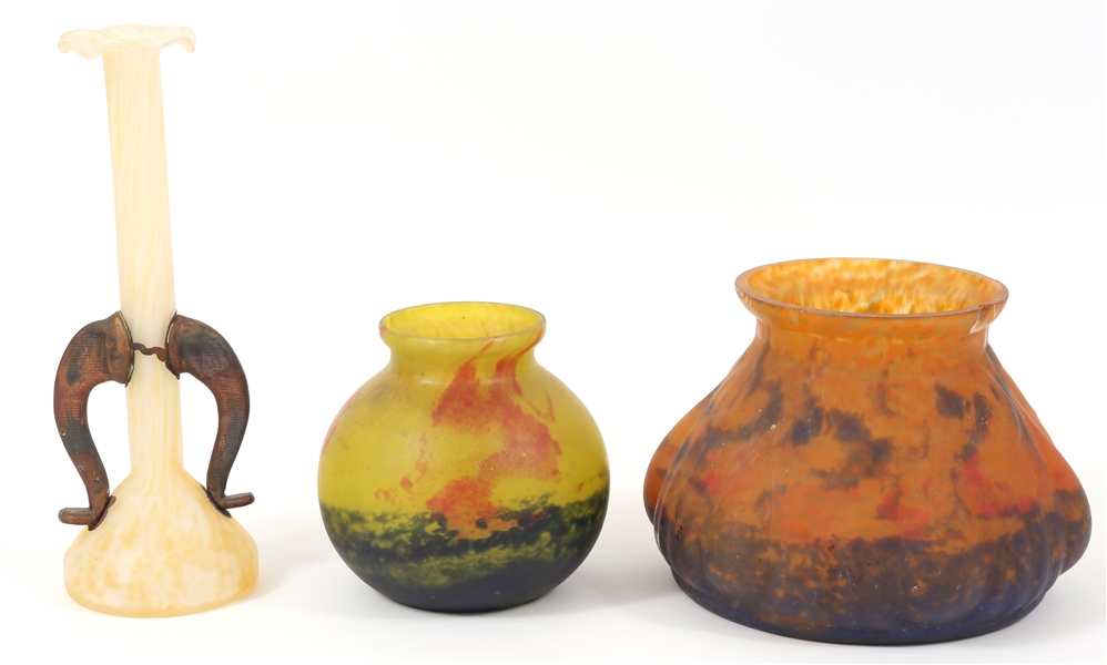 MULTICOLORED MATTE FINISH VASES