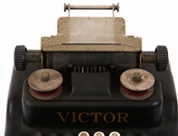 EARLY 20TH C. VICTOR ADDING MACHINE