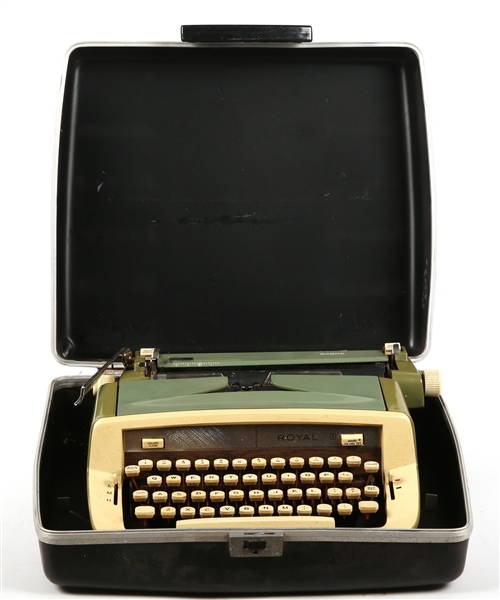ROYAL SABRE TYPEWRITER WITH TRAVEL HARD CASE