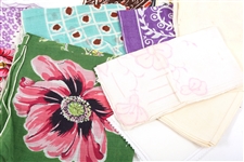 DECORATIVE HANDKERCHIEFS & BANDANAS