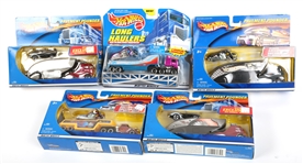 HOT WHEELS PAVEMENT POUNDERS & LONG HAULERS LOT OF 5
