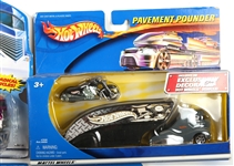 HOT WHEELS PAVEMENT POUNDERS & LONG HAULERS LOT OF 5