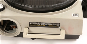 KODAK SLIDE PROJECTORS LOT OF 2