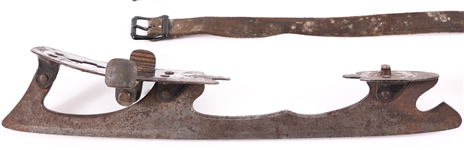 19TH C. E.G. STONES & CO. ICE SKATES