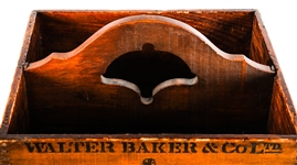 PUTNAM DYES & WALTER BAKER CO WOODEN PRODUCT DISPLAYS