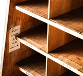 PUTNAM DYES & WALTER BAKER CO WOODEN PRODUCT DISPLAYS