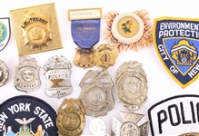 US POLICE & FIREFIGHTER BADGES & PATCHES