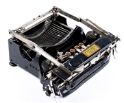 CORONA 3 FOLDING TYPEWRITER