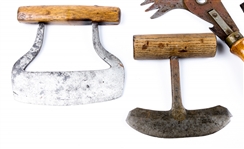 EARLY 20TH C. METAL & WOOD EDGED HAND TOOLS 