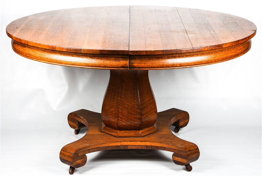 OAK PEDESTAL DINING TABLE WITH LEAVES