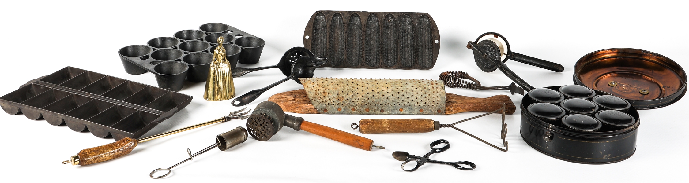 20TH C. METAL & WOODEN KITCHEN TOOLS