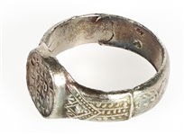 TED EVANS TALLEST MAN ON EARTH CIRCUS SOUVENIR RING