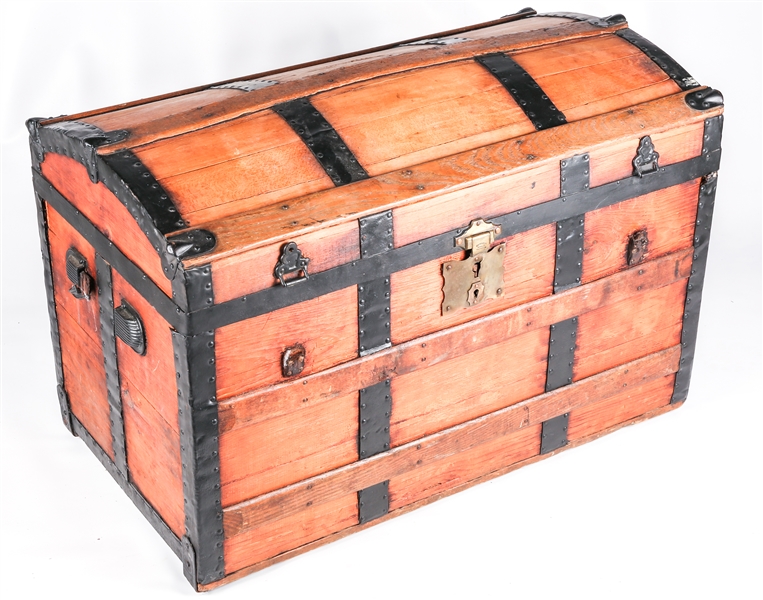 EARLY 20TH C. WOODEN STEAMER TRUNK