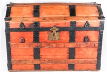 EARLY 20TH C. WOODEN STEAMER TRUNK