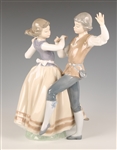 LLADRO PORCELAIN "DANCING THE POLKA" #5252 FIGURINE