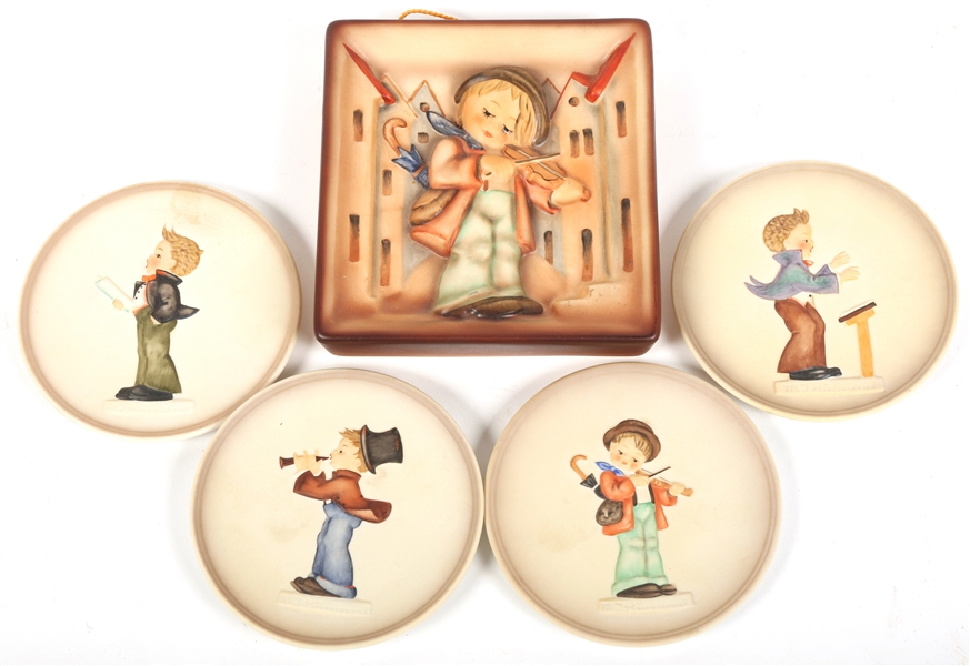 GOEBEL HUMMEL PORCELAIN PLATES & PLAQUE 