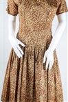 1950s WOMEN'S BROWN FLORAL PRINT MIDI LENGTH DRESS