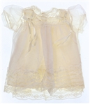 20TH C. CHILDS CHRISTENING GOWN