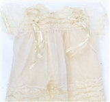 20TH C. CHILD'S CHRISTENING GOWN