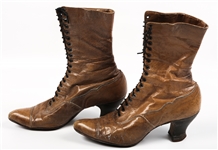 VICTORIAN WOMEN'S LEATHER BOOTS