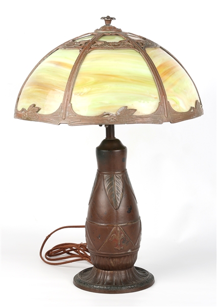 20TH C. TABLE LAMP WITH EARTH TONE SLAG GLASS SHADE