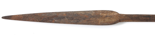 EARLY 20TH C. ZULU KNOBKERRIE & IKLWA