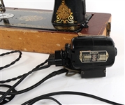 1910's SINGER SEWING MACHINE WITH CASE & MOTOR