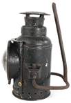 DIETZ RAILROAD OIL BURNING LANTERN