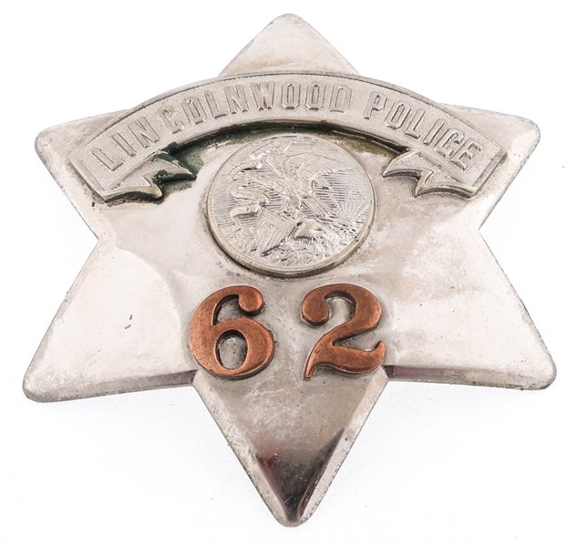 LINCOLNWOOD ILLINOIS POLICE PIE PLATE BADGE NO. 62