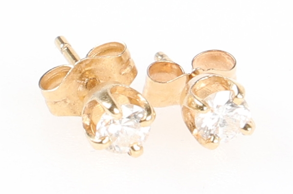14K YELLOW GOLD .22 CTW ROUND DIAMOND STUD EARRINGS
