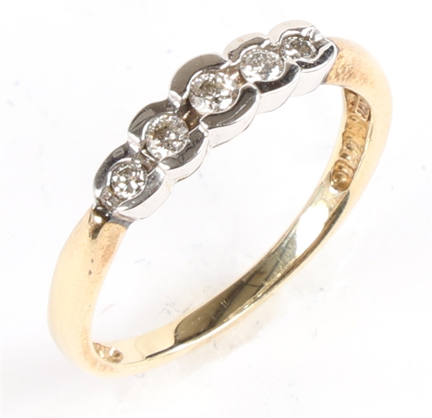 10K YELLOW GOLD DIAMOND BAND