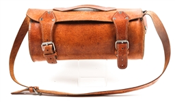 LEATHER MESSENGER SHOULDER BAG