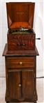 VICTOR TALKING MACHINE MODEL VV-VIII & WOOD CABINET