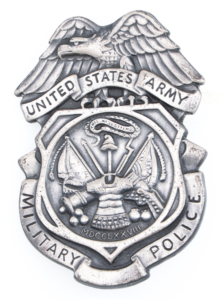 UNITED STATES ARMY MILITARY POLICE BADGE