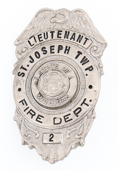 ST. JOSEPH TWP FIRE DEPARTMENT LIEUTENANT BADGE NO. 2