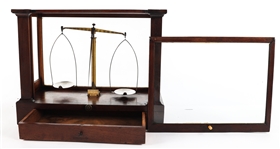 EARLY 20TH C. BECKER & SONS APOTHECARY SCALE