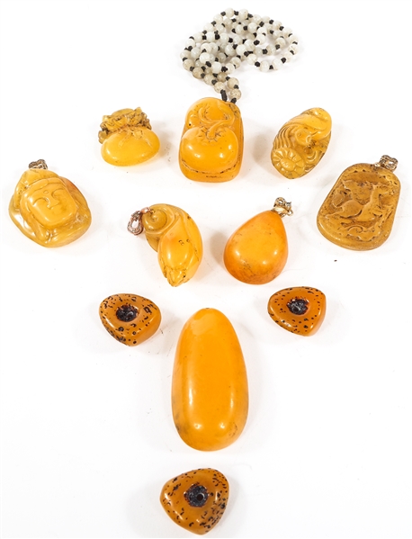 AMBER COSTUME JEWELRY PENDANTS - LOT OF 11