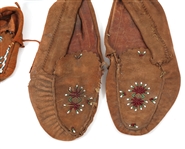 NATIVE AMERICAN LEATHER MOCCASINS WITH BEADWORK