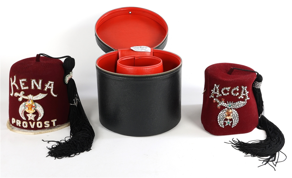 MASONIC SHRINER FEZ, BOLO TIE, & BOX