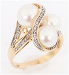 14K YELLOW GOLD PEARL & DIAMOND COCKTAIL RING