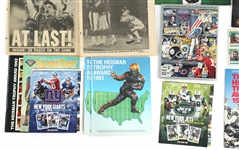 FOOTBALL EPHEMERA LOT - PROGRAMS, MAGAZINES & CARDS