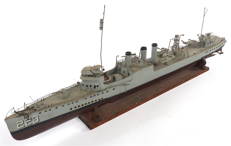 USS McCORMICK DESTROYER MODEL SHIP