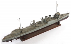 USS McCORMICK DESTROYER MODEL SHIP