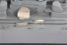 USS MISSOURI BATTLESHIP MODEL